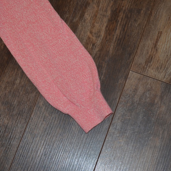 Gap Pink Sweater - Picture 3 of 7